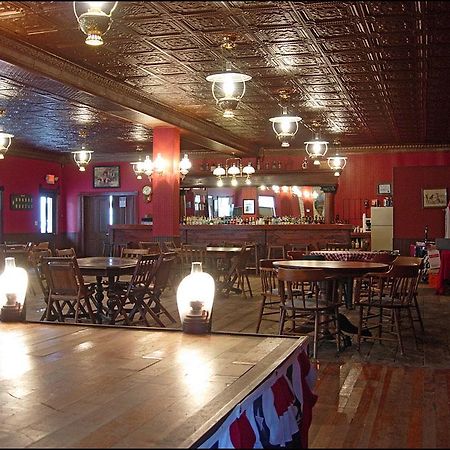 Backwoods Bed And Bath Hotel McGregor Exterior foto